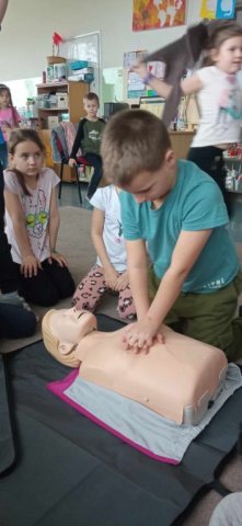 b_1024_768_0_00_images_2023_2024_Swietlica_Pierwsza_pomoc_428678022_863738612220755_612558424115435601_n